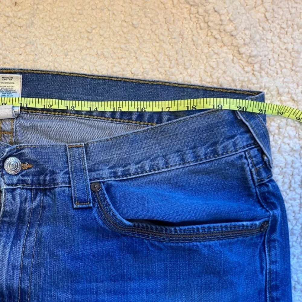 True Religion Mens Straight Leg Jeans Blue Denim Made in USA Size 42x32